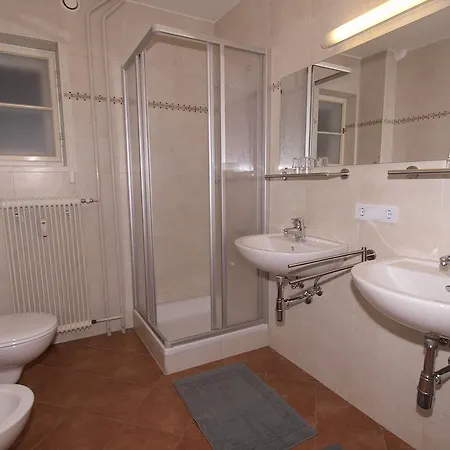 شقة Haus Francazi