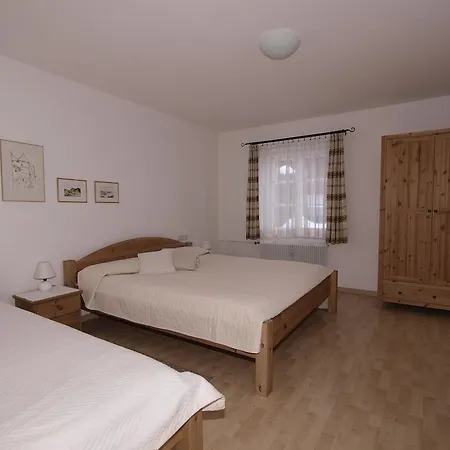 Haus Francazi Apartman *